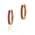 Orecchini ad anella in oro rosa con rubini (0,25 ct)
