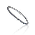 Bracciale tennis in oro bianco con zaffiri (4,30 ct) e diamanti (0,35 ct)