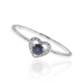 Anello in oro bianco e cuore con zaffiro ct 0,14) e diamanti (ct 0,06)