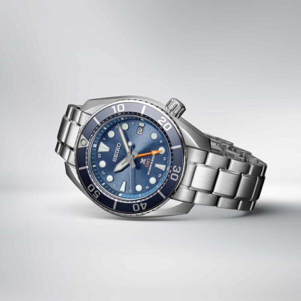 SFK001J1_3.jpg