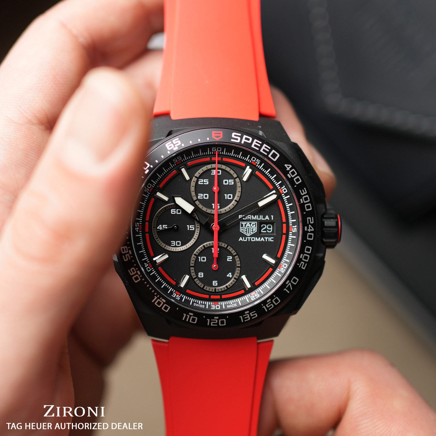 CBZ2085.FT8093_2.jpg