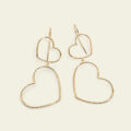 Orecchini pendenti con cuori in oro rosa