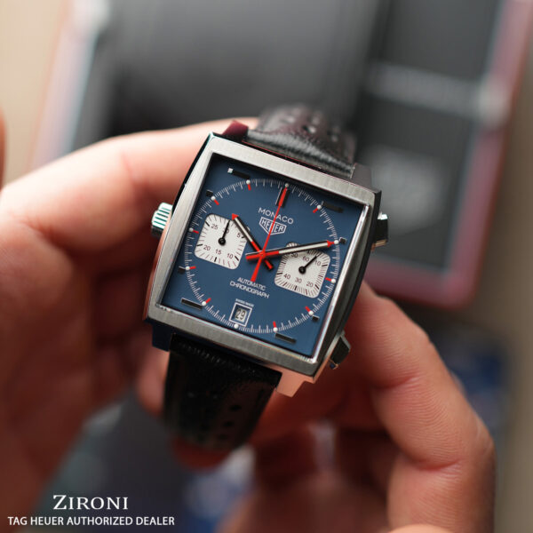 CAW211P.FC6356_3.jpg