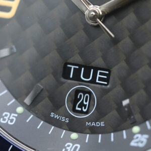 01 635 7595 4194-07 4 25 01_4.jpg