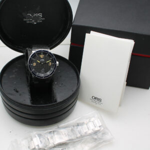 01 635 7595 4194-07 4 25 01_6.jpg