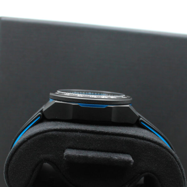 CBZ2084.FT8097U_9.jpg