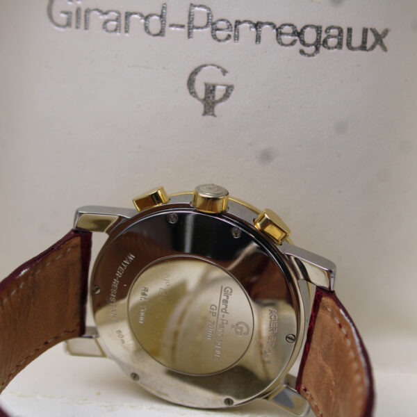 GP7000_10.jpg