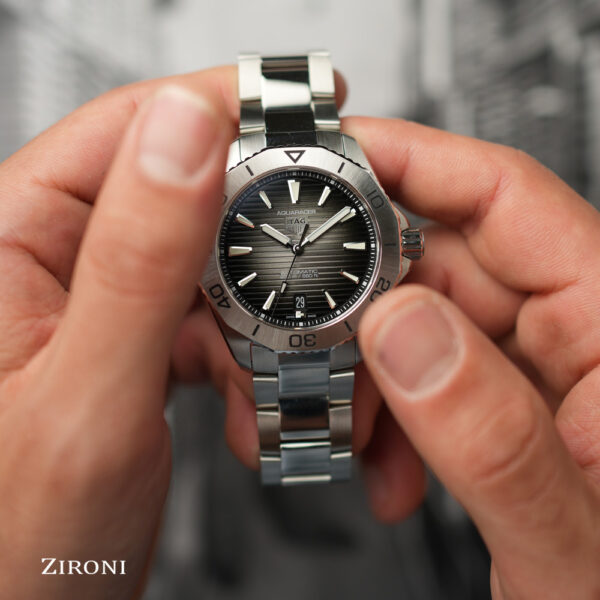 WBP2110.BA0627_4.jpg