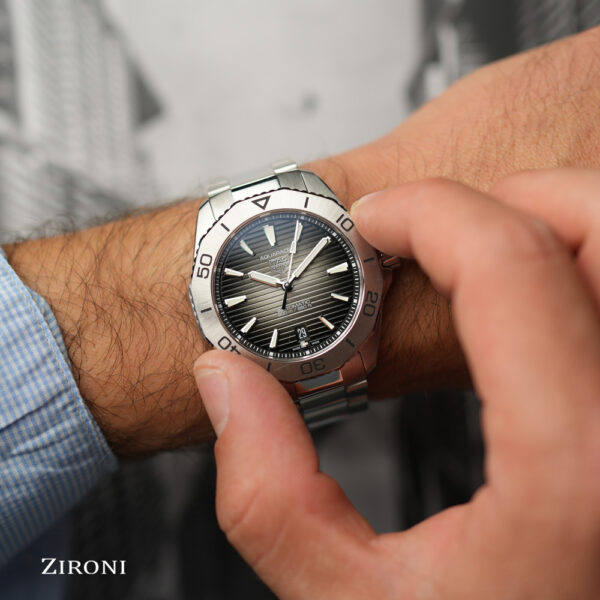 WBP2110.BA0627_6.jpg