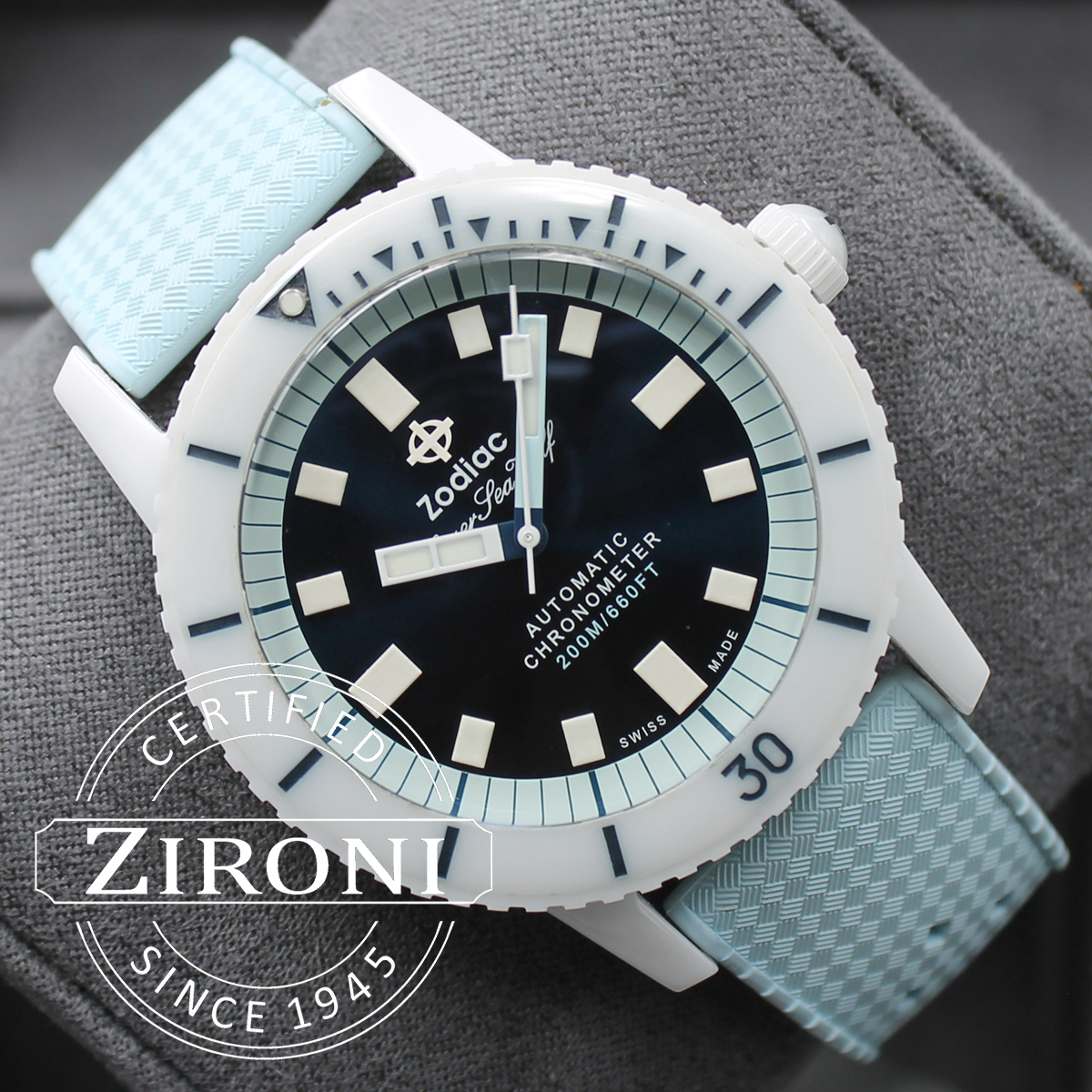 ZO9590_1.jpg