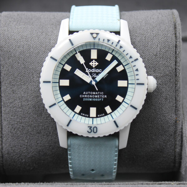ZO9590_5.jpg