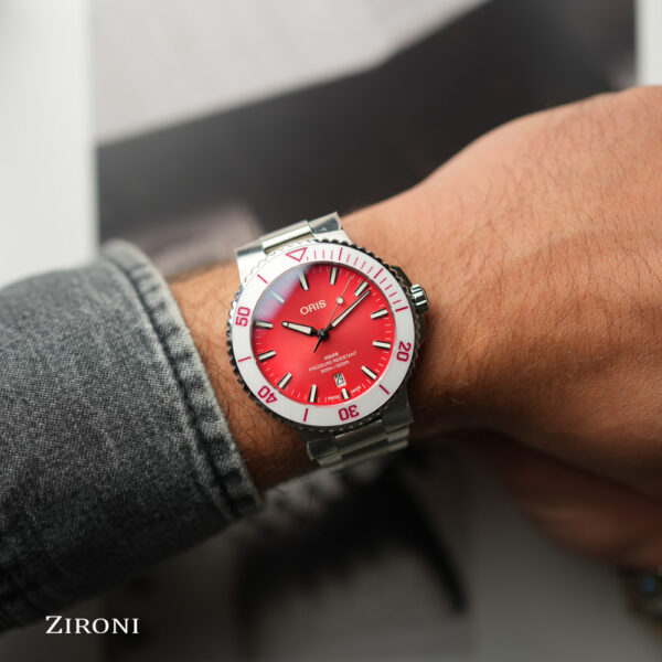 01 733 7787 4138-07 8 22 04PEB_4.jpg