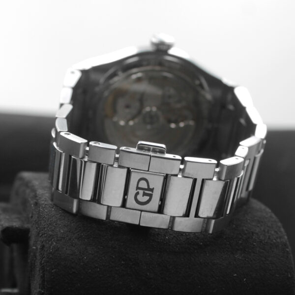 81010-11-431-11ABU_9.jpg