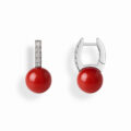 Orecchini in oro bianco con diamanti (ct 0,26) e corallo (mm 9,00)