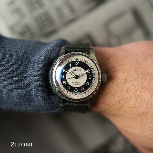 01 754 7779 4061-07 5 19 25_3.jpg