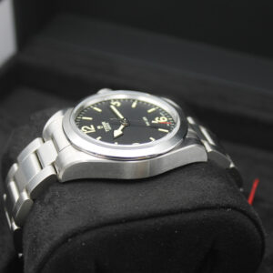 79930-NS05262573_8.jpg