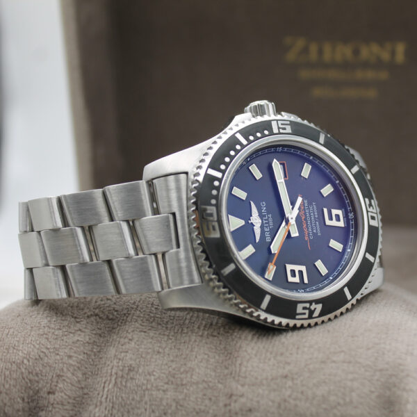 A17391-1592239_6.jpg