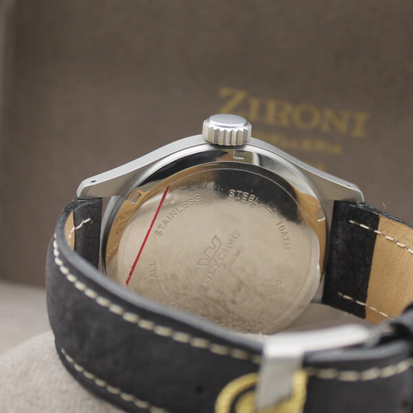 GL3762_11.jpg