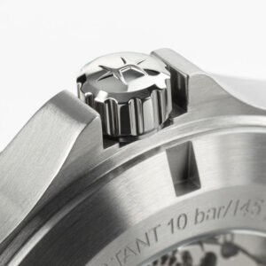 H64475131_3.jpg