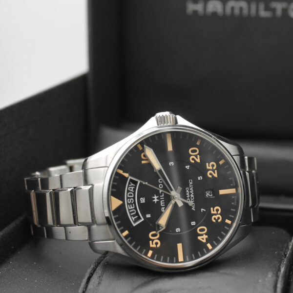 H64645531_6.jpg